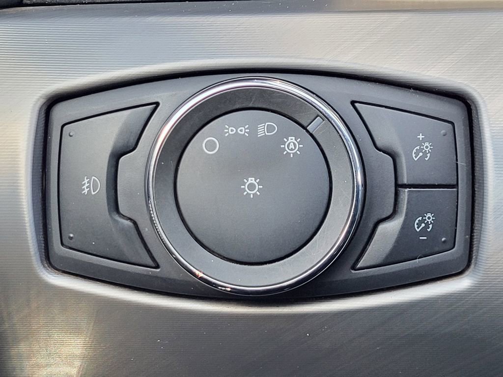 Used 2021 Ford Mustang Premium RWD image 13