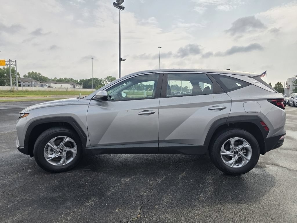 Used 2023 Hyundai Tucson SE AWD/4WD image 11