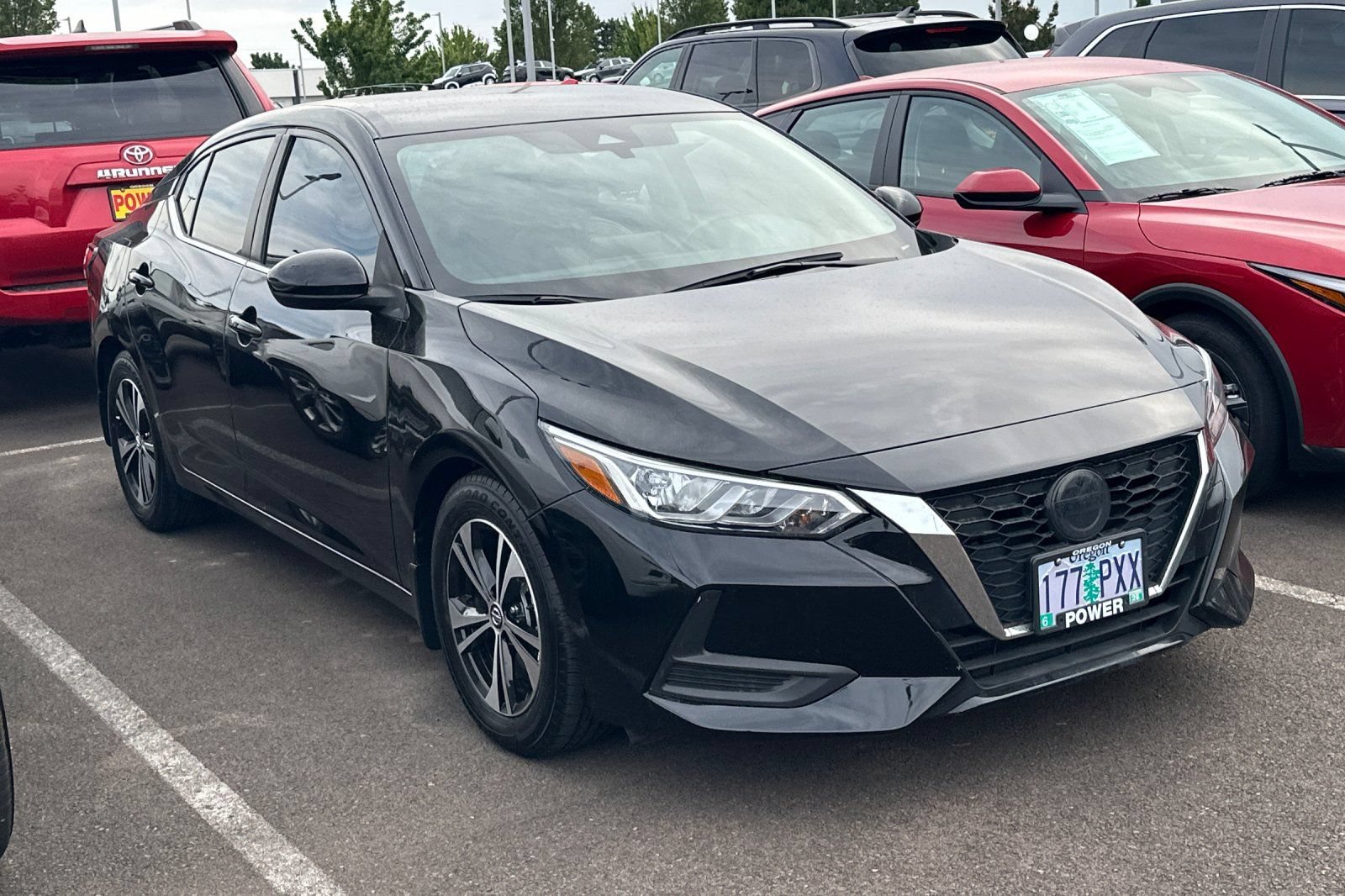 Used 2022 Nissan Sentra SV FWD image 2