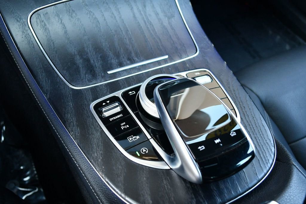Used 2020 Mercedes-Benz E 450 4MATIC Sedan image 49