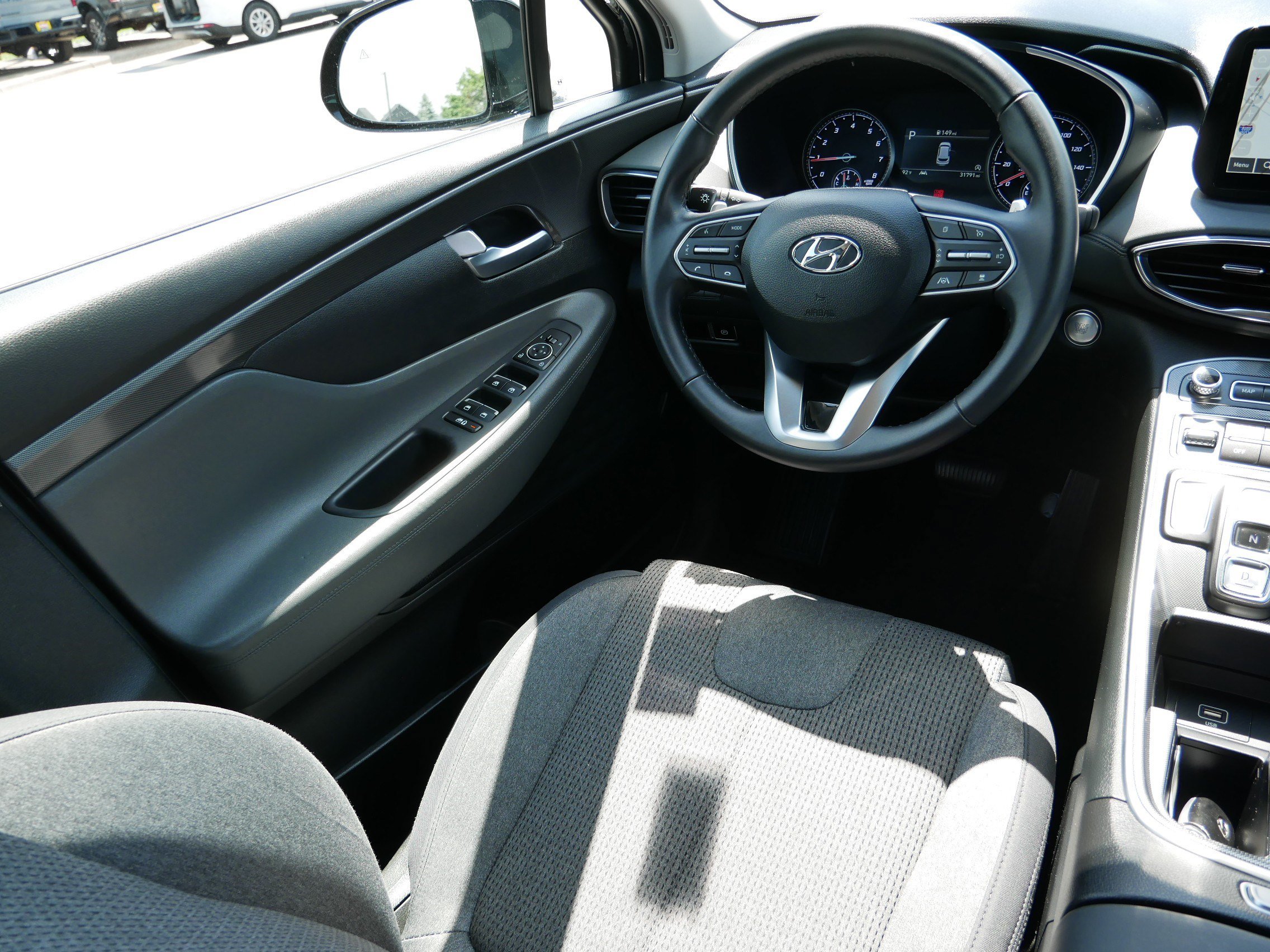 Certified 2023 Hyundai Santa Fe SEL w/ Cargo Package AWD/4WD image 9