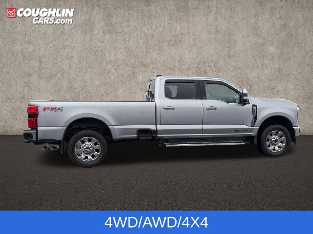 Used 2024 Ford F350 Lariat w/ Chrome Package AWD/4WD image 8