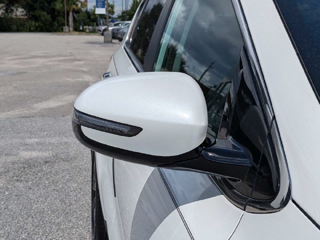 Used 2021 Kia Sportage EX FWD image 12
