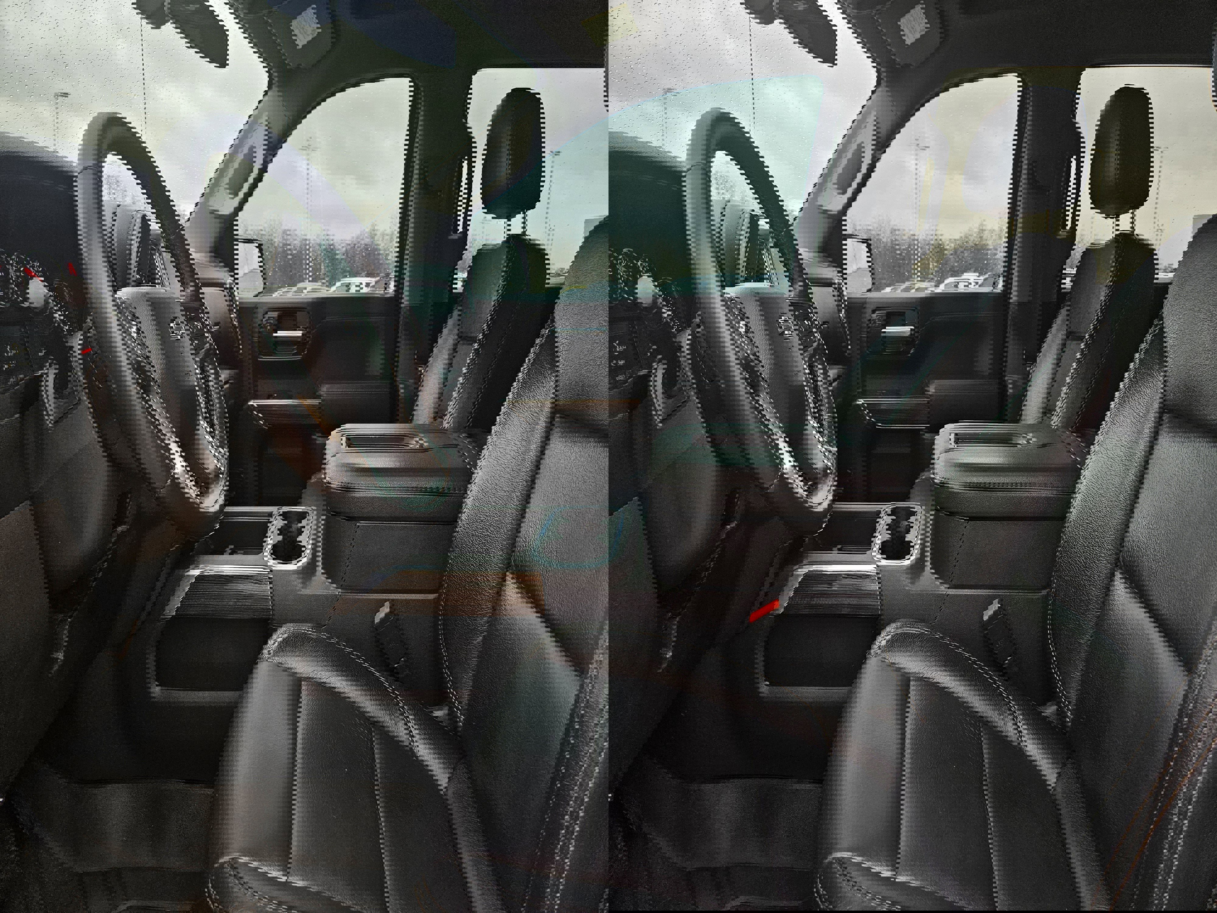 Used 2021 Chevrolet Silverado 1500 LT Trail Boss w/ Convenience Package II image 11