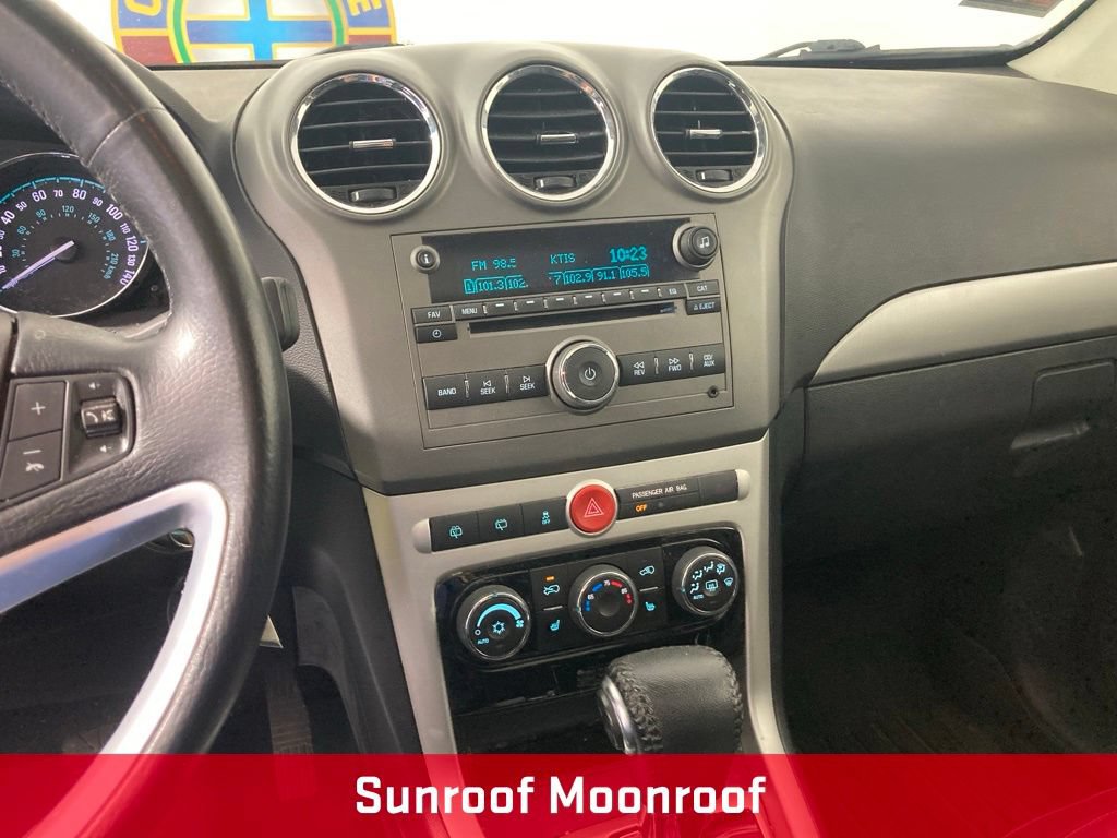 Used 2012 Chevrolet Captiva Sport LTZ AWD/4WD image 2