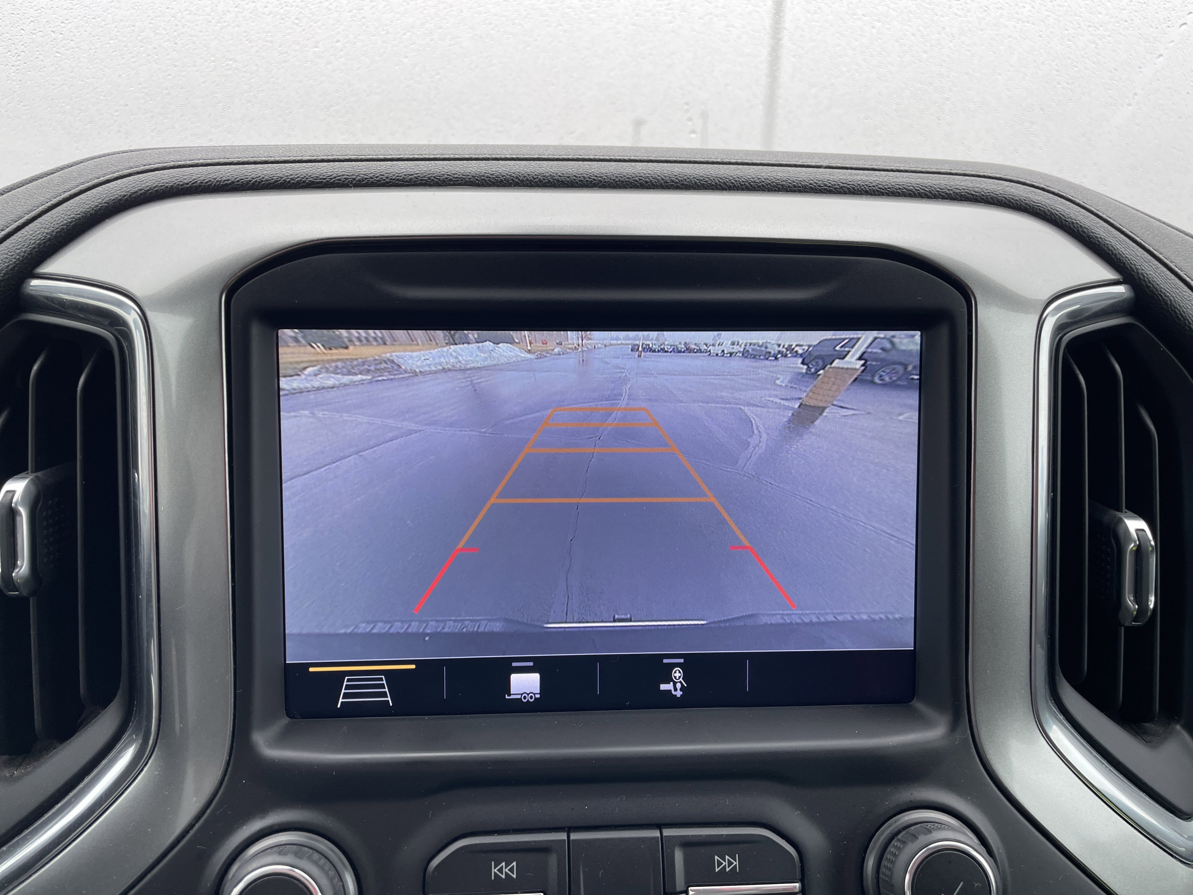 Used 2019 Chevrolet Silverado 1500 LTZ image 13