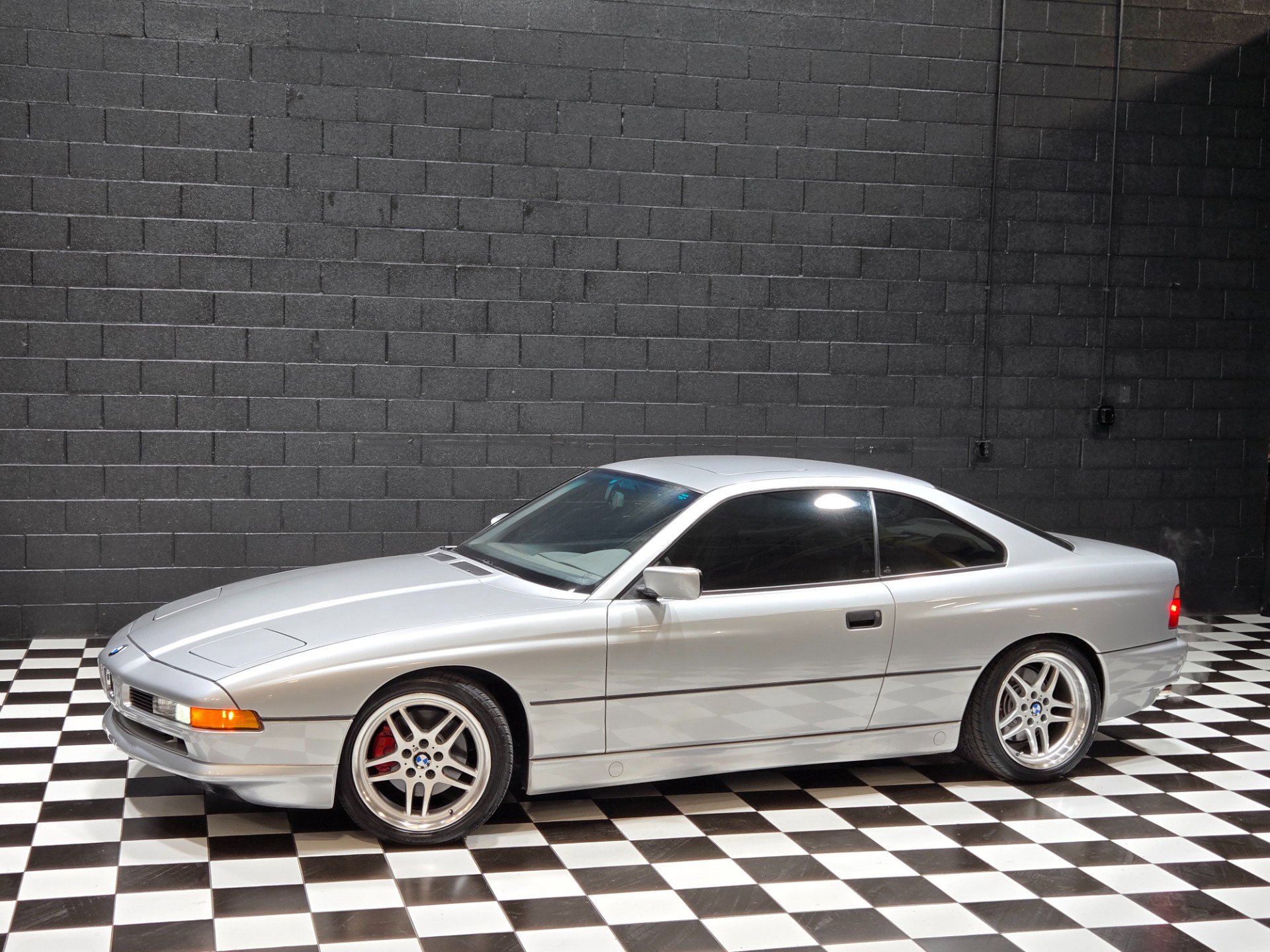 Used 1991 BMW 850i image 54