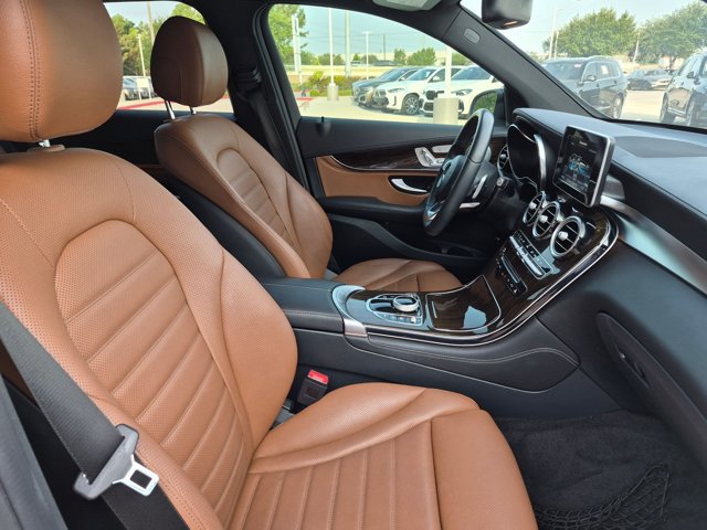 Used 2019 Mercedes-Benz GLC 43 AMG 4MATIC image 22