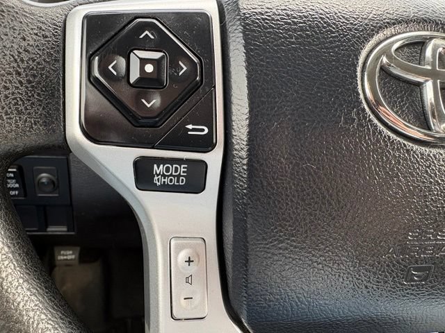 Used 2015 Toyota Tundra SR5 AWD/4WD image 23
