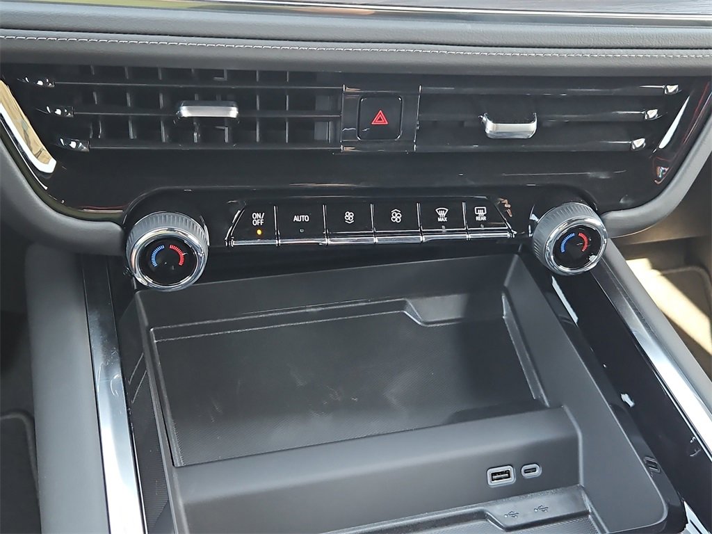 New 2025 Chevrolet Tahoe LS image 25