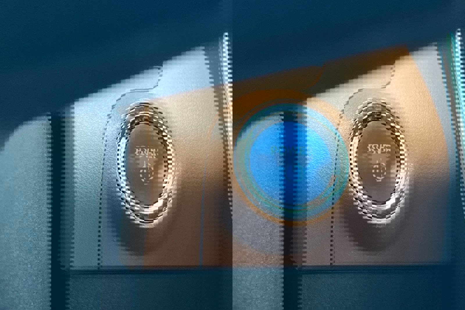 Certified 2020 Toyota Avalon Limited image 21