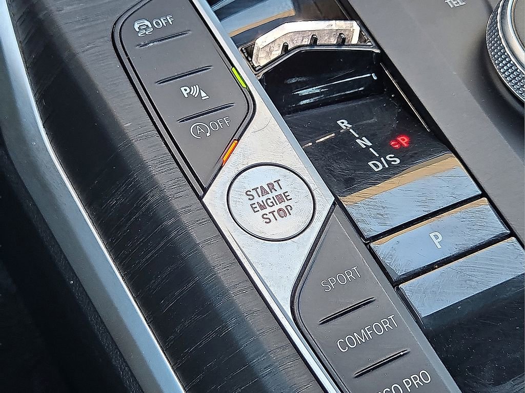 Used 2024 BMW 430i Convertible image 29