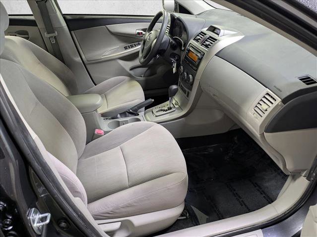 Used 2012 Toyota Corolla LE image 18