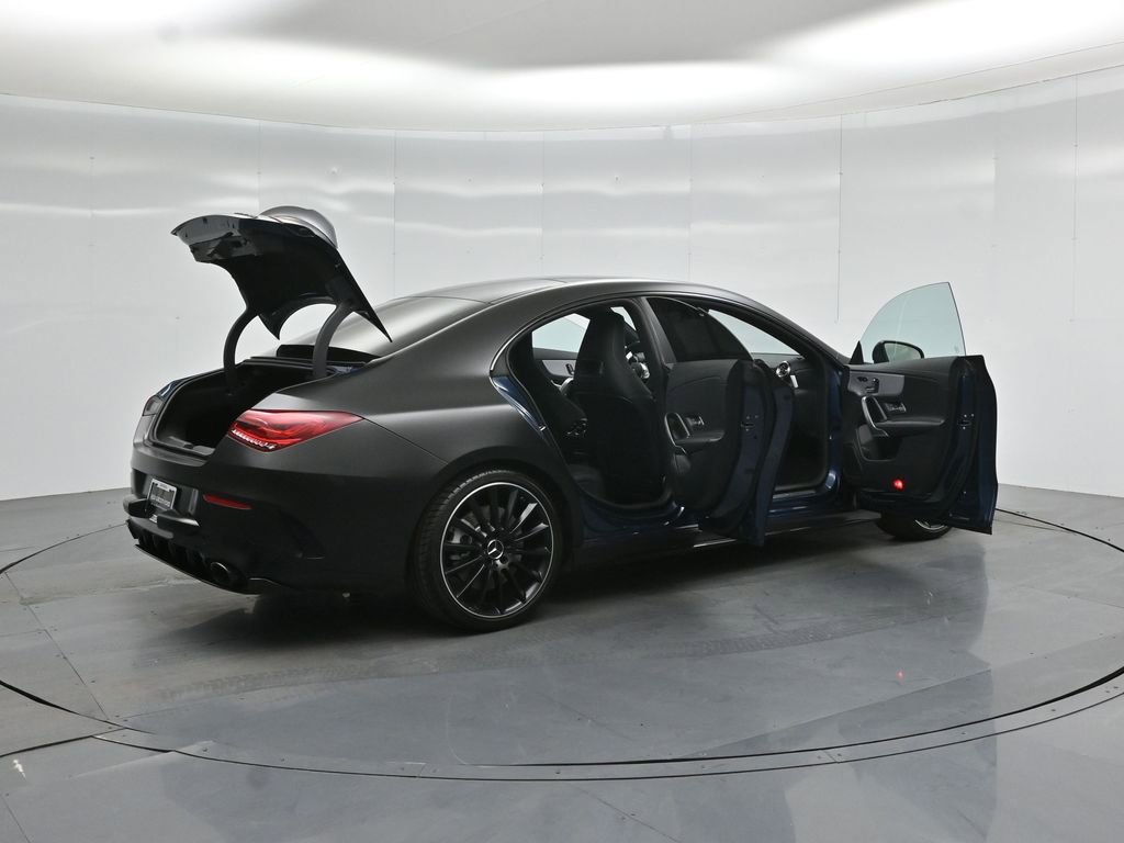 Used 2022 Mercedes-Benz CLA 35 AMG 4MATIC image 4