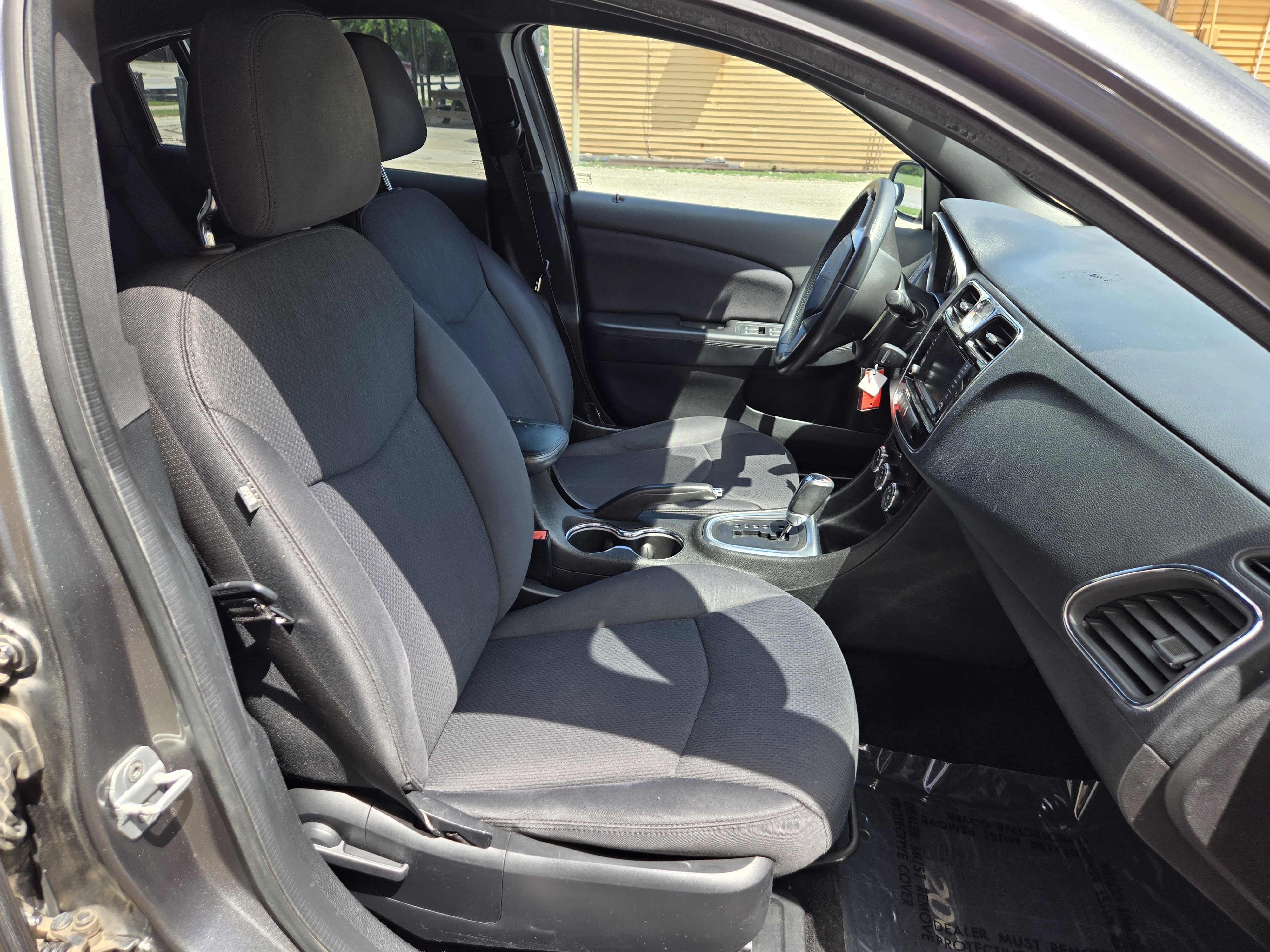 Used 2013 Chrysler 200 Touring w/ S Exterior Appearance Pkg FWD image 9