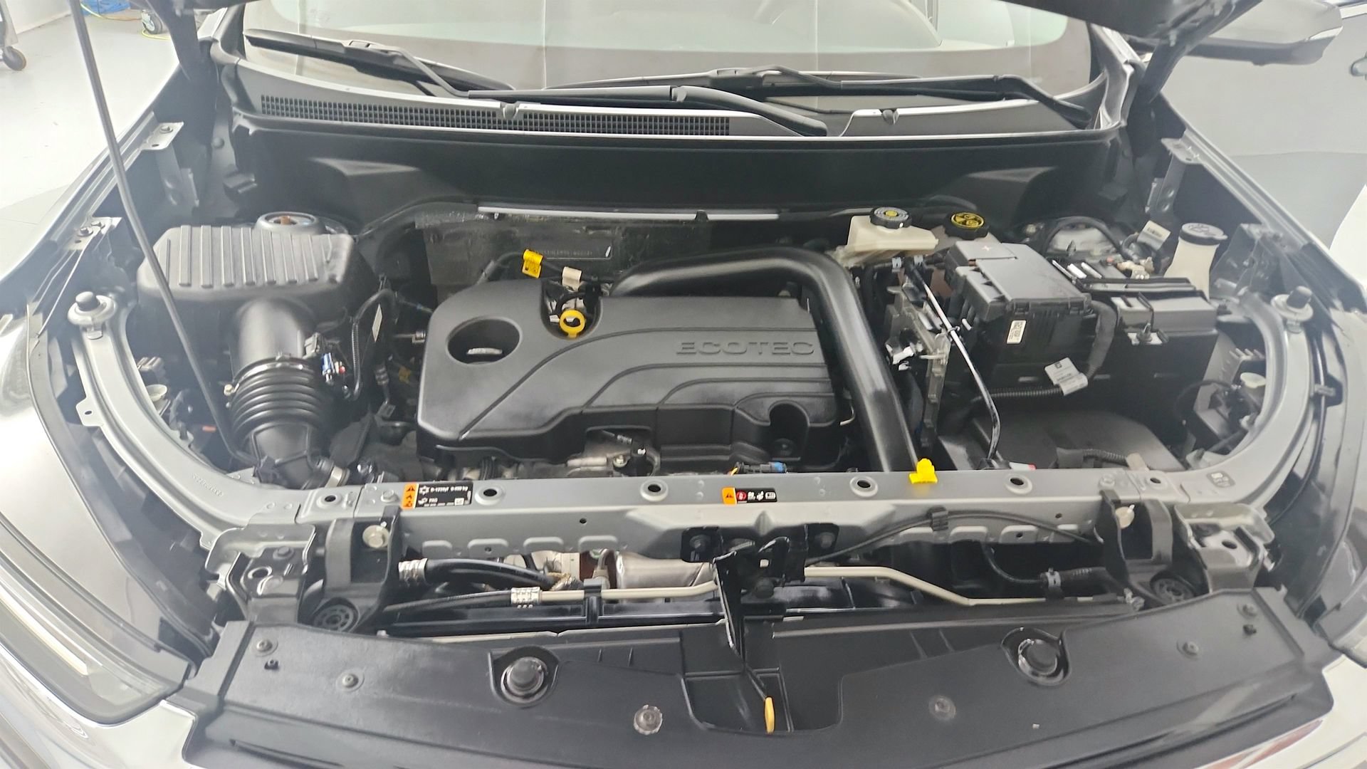 Certified 2024 Chevrolet Equinox LT AWD/4WD image 16