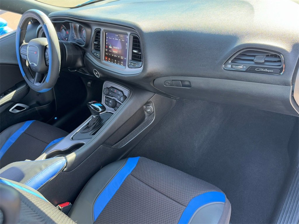 Used 2023 Dodge Challenger SXT w/ Blacktop Package image 17