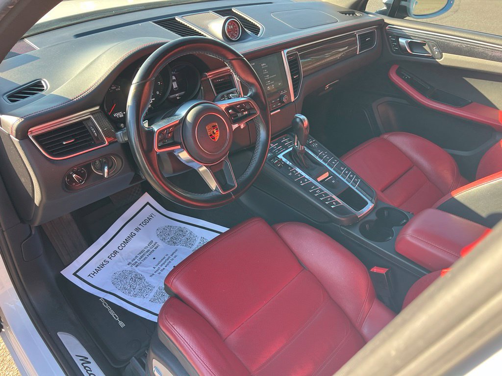 Used 2017 Porsche Macan GTS AWD/4WD image 17
