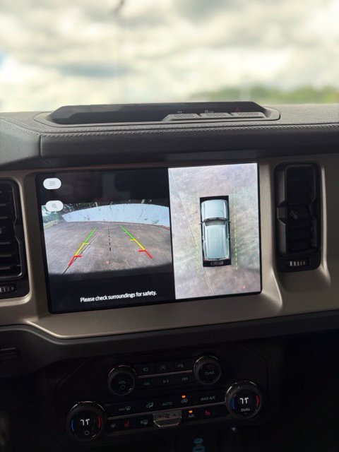 Used 2025 Ford Bronco Outer Banks AWD/4WD image 29