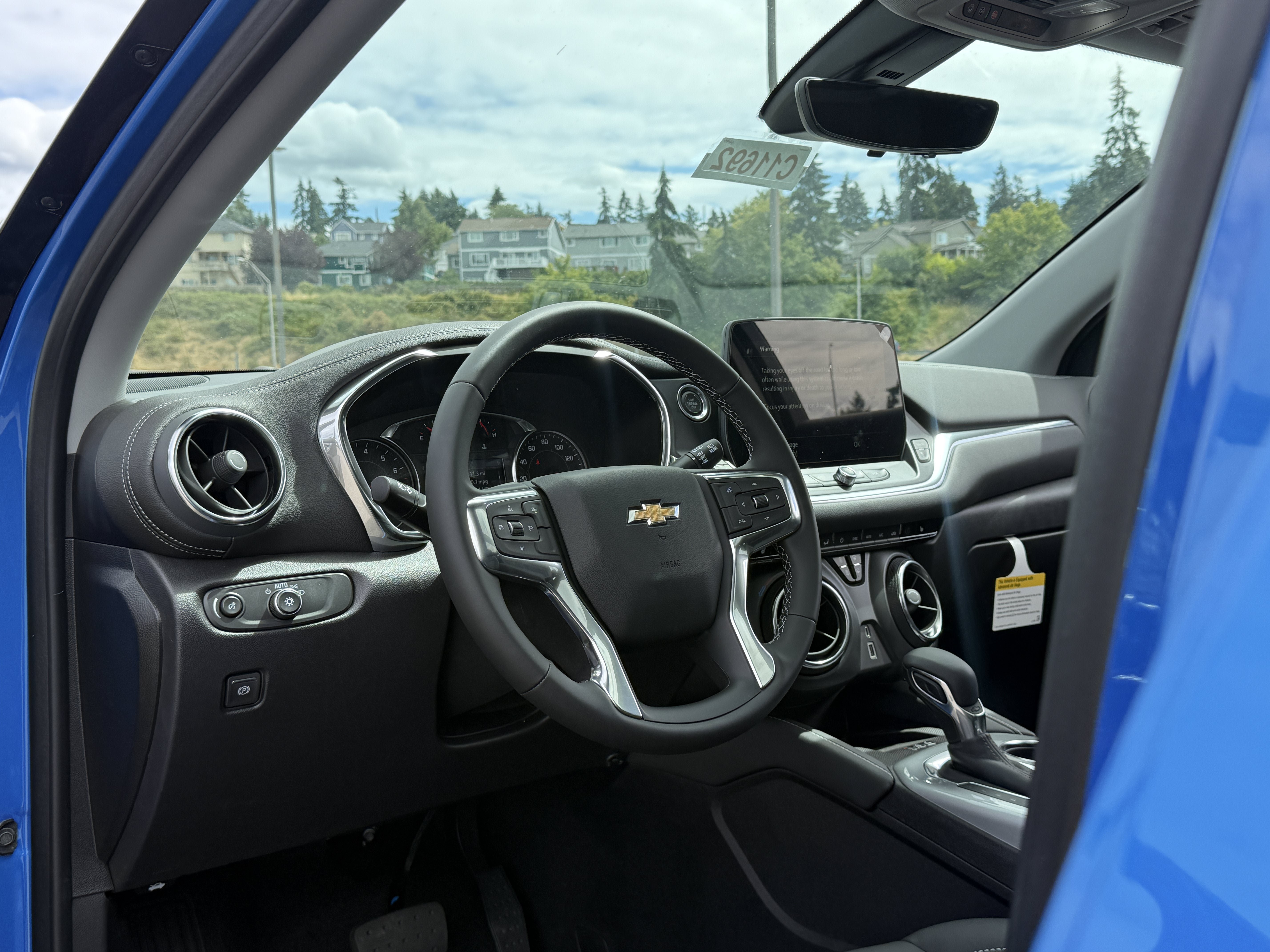 New 2026 Chevrolet Blazer LT w/ LPO, Black Sport Package AWD/4WD image 12