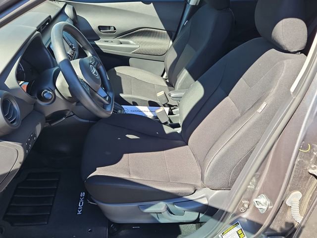 Certified 2025 Nissan Kicks Play S FWD image 17