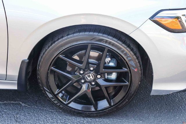 Used 2025 Honda Civic Sport image 7
