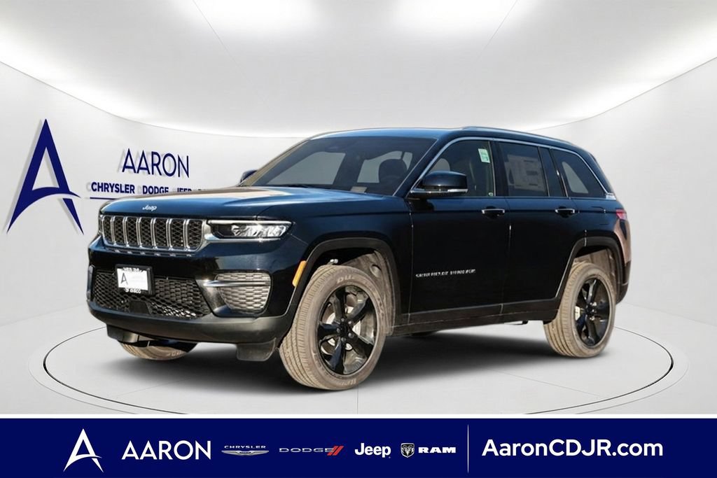 New 2025 Jeep Grand Cherokee Altitude AWD/4WD image 1