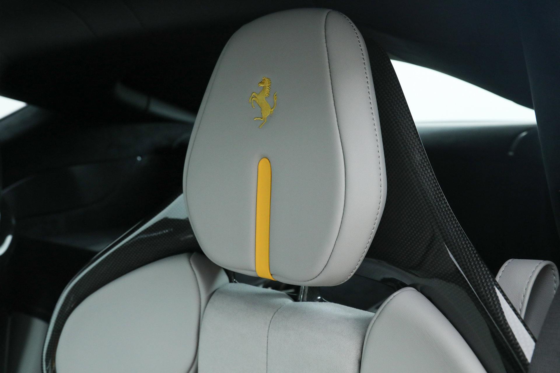 Certified 2025 Ferrari 12Cilindri image 24