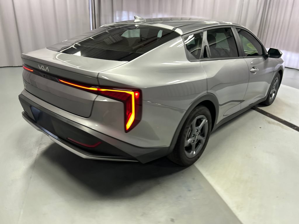 Used 2026 Kia K4 FWD image 7