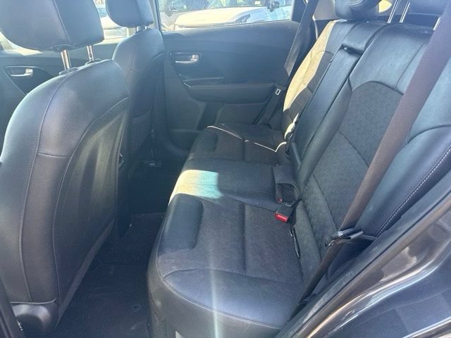 Used 2019 Kia Niro S Touring FWD image 8