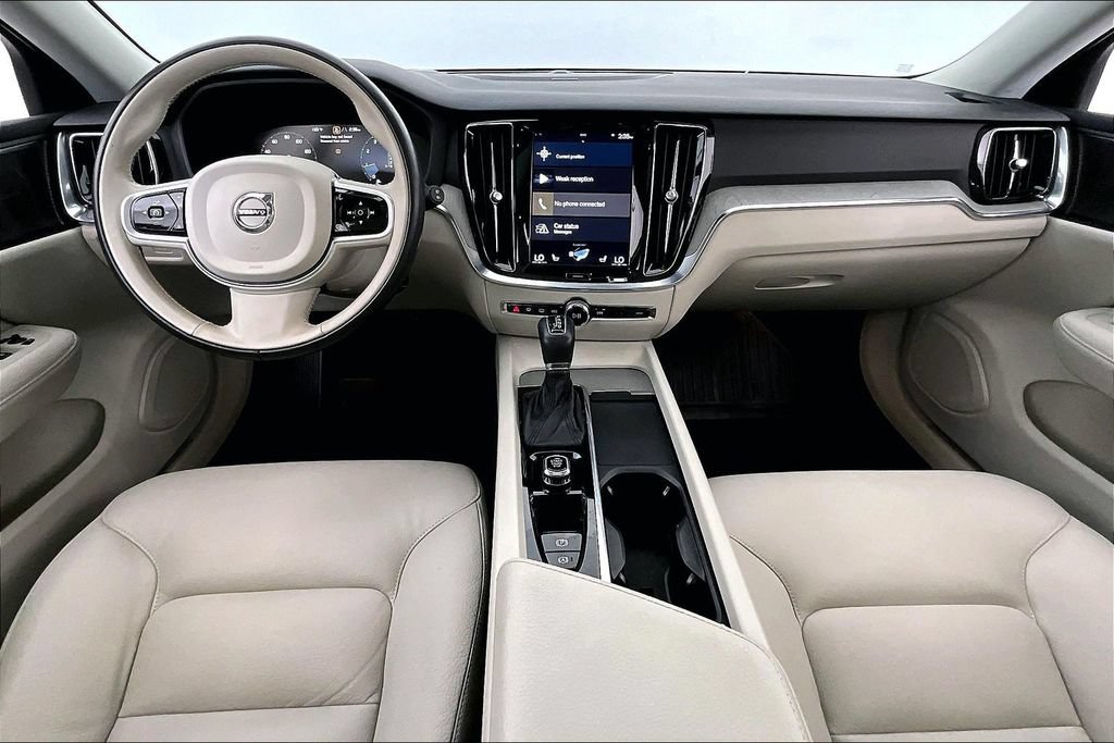 Used 2022 Volvo V60 T5 Cross Country w/ Advanced Package AWD/4WD image 19