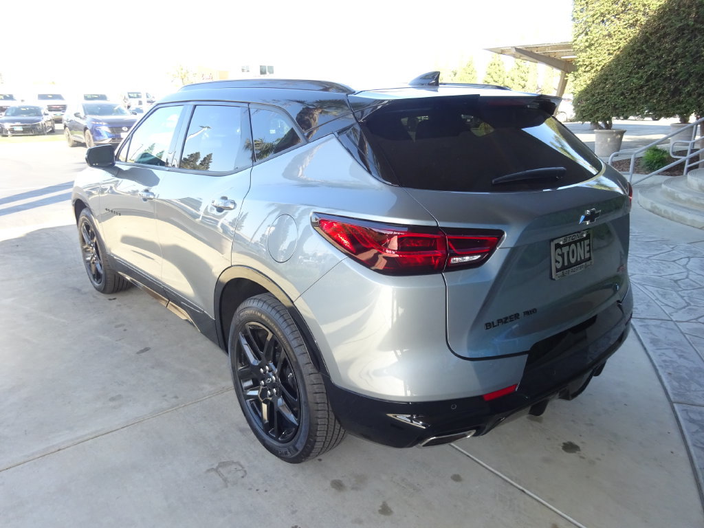 Certified 2025 Chevrolet Blazer RS w/ Enhanced Convenience Package AWD/4WD image 6