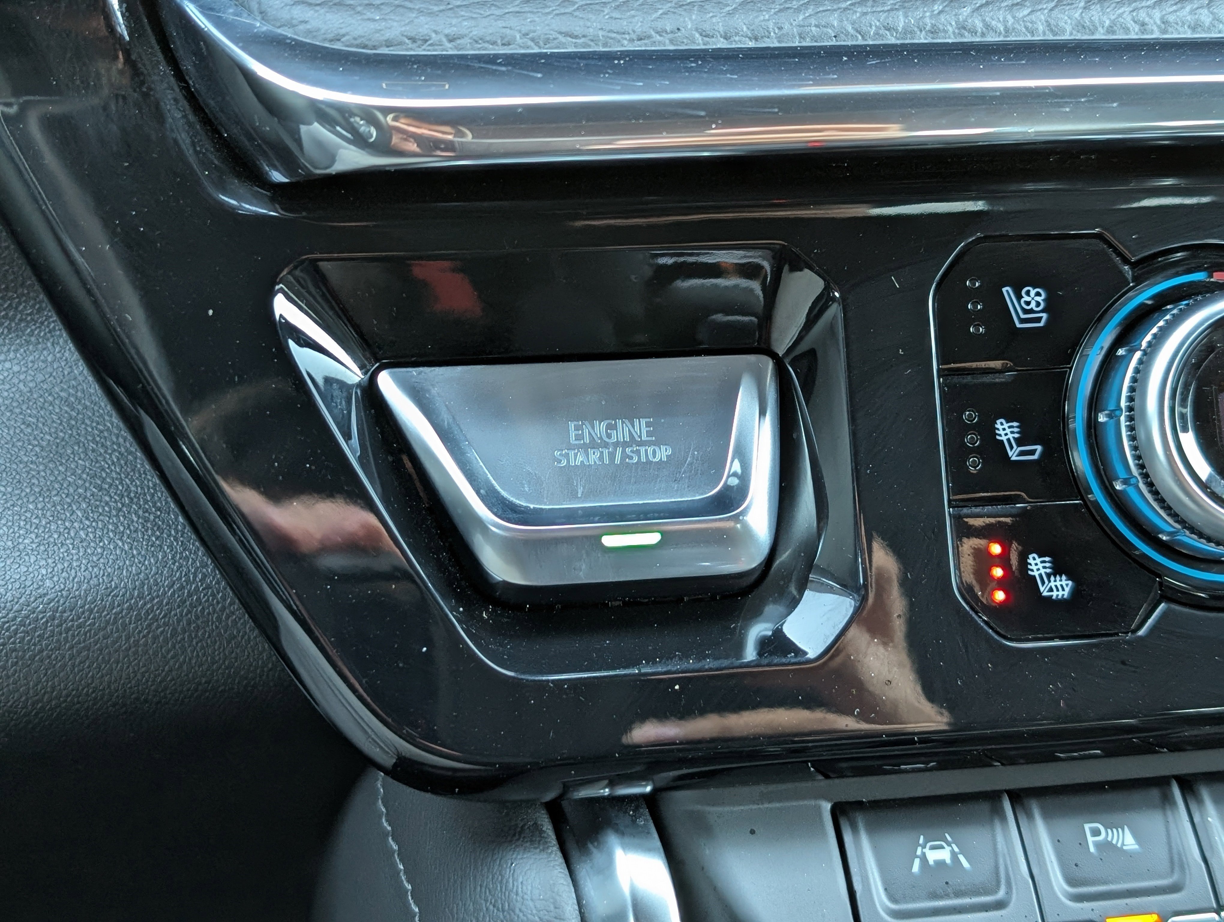 Used 2024 GMC Sierra 1500 Denali w/ Denali Reserve Package image 34