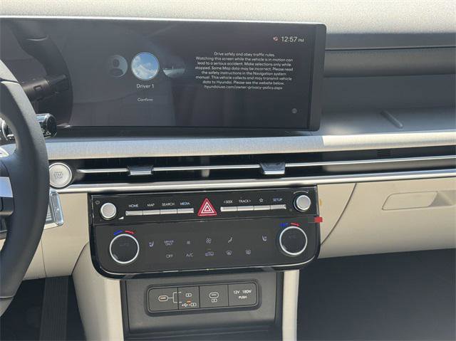 New 2025 Hyundai Tucson SEL image 27