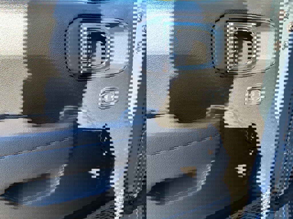 New 2026 Jeep Gladiator Sport image 10