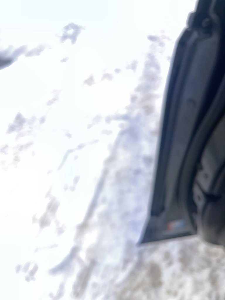 Used 2020 GMC Canyon Denali image 2