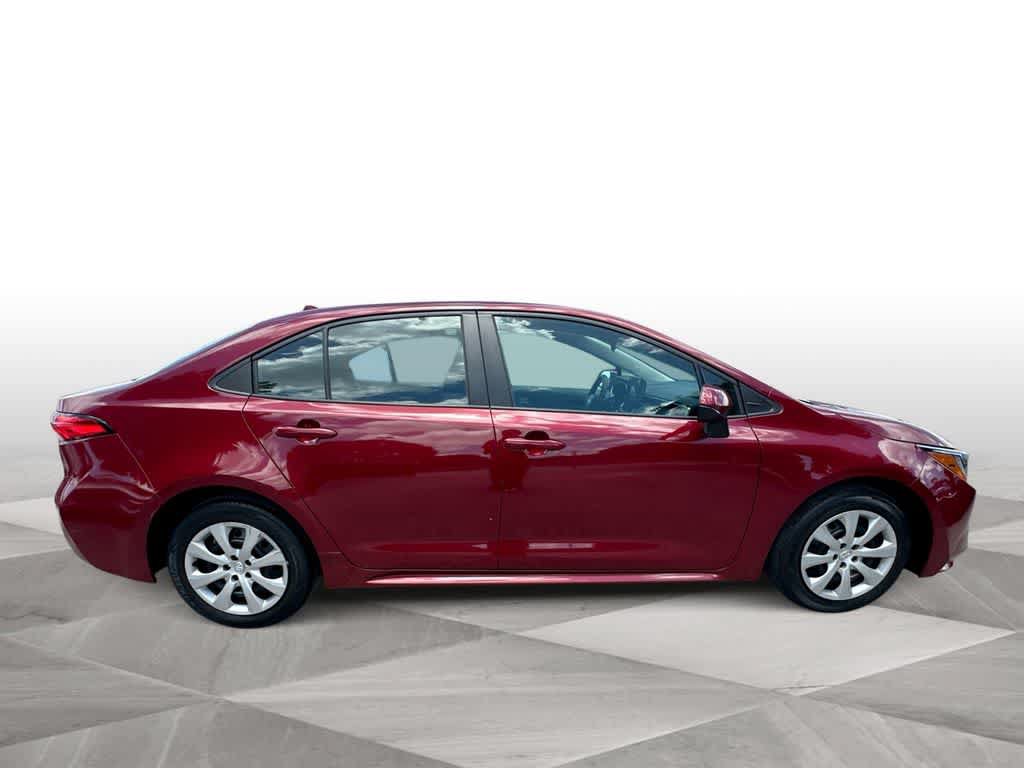 Used 2023 Toyota Corolla LE FWD image 9