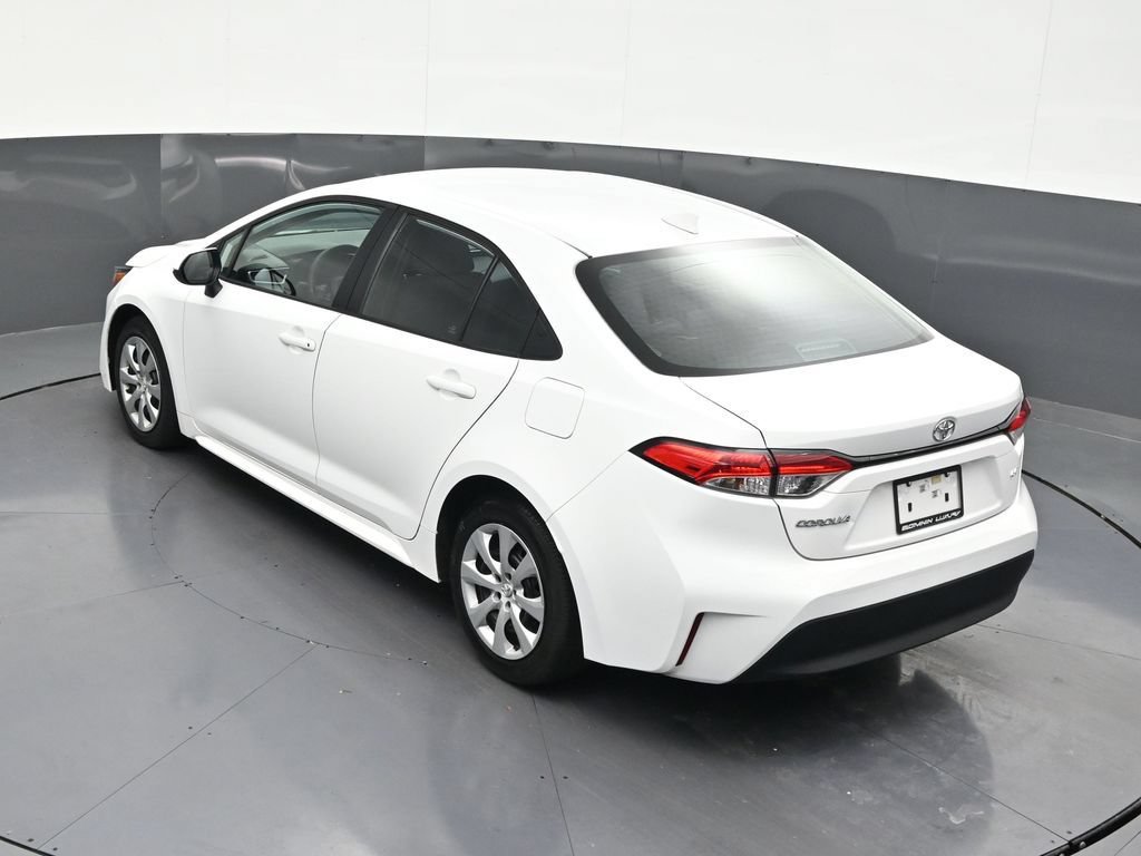 Used 2023 Toyota Corolla LE FWD image 22