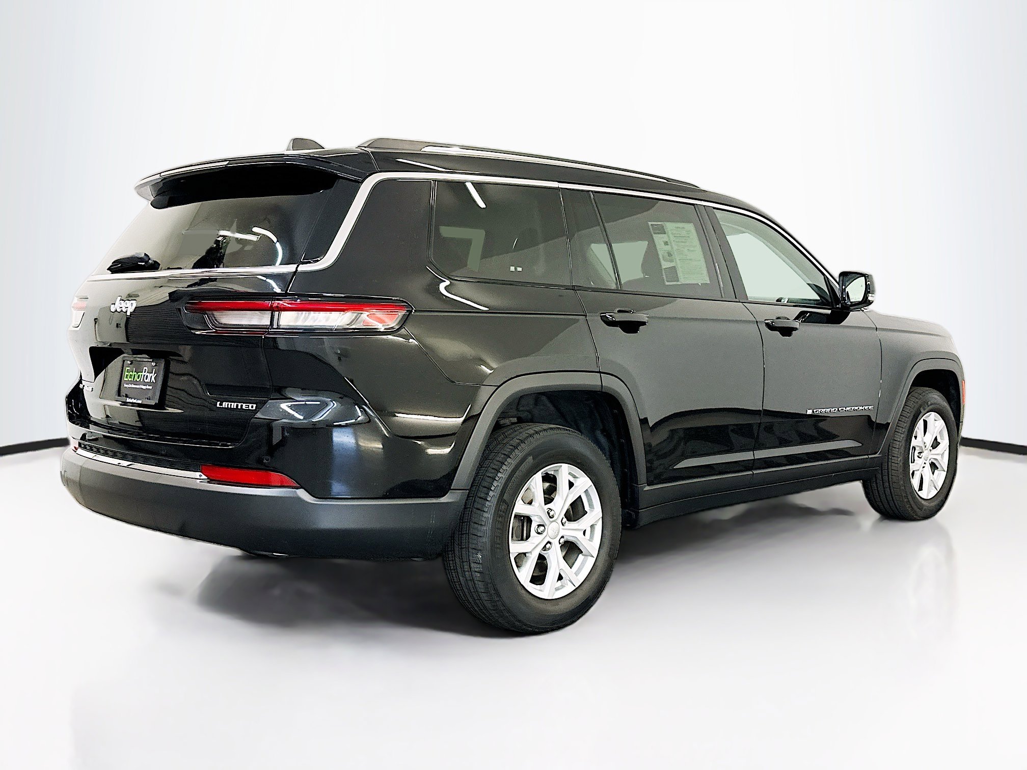 Used 2023 Jeep Grand Cherokee L Limited image 9