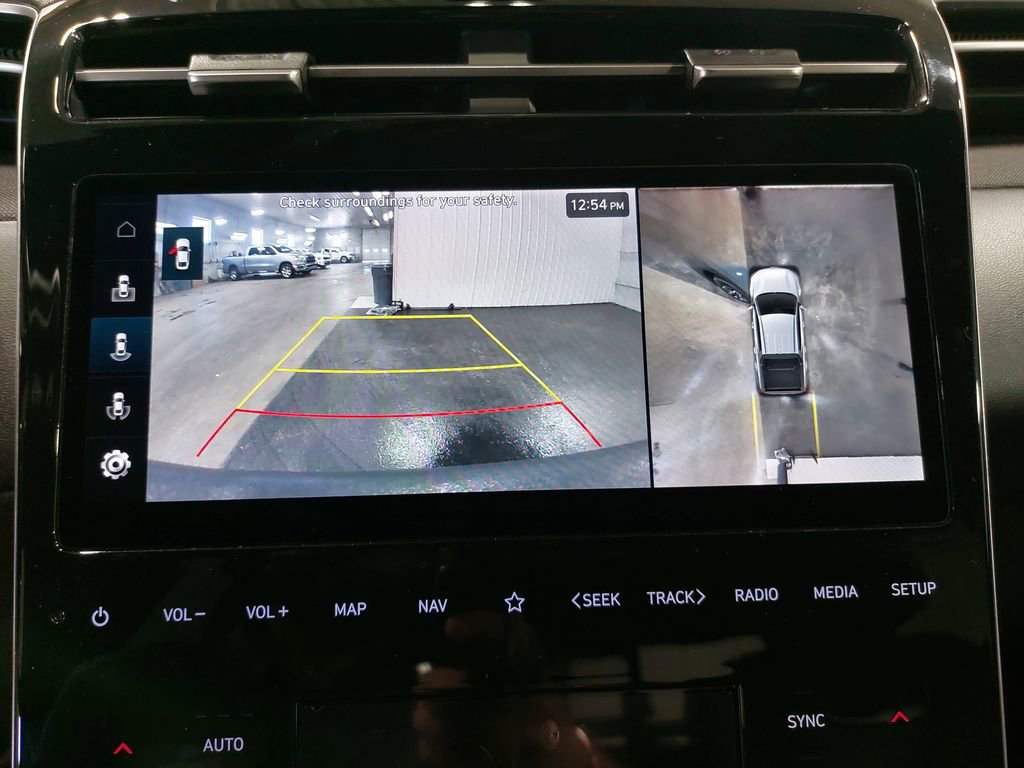 Used 2022 Hyundai Santa Cruz Limited image 24