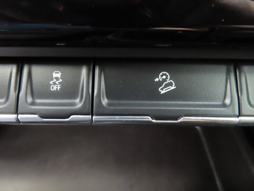 Used 2025 GMC Sierra 2500 AT4 w/ AT4 Premium Plus Package image 71