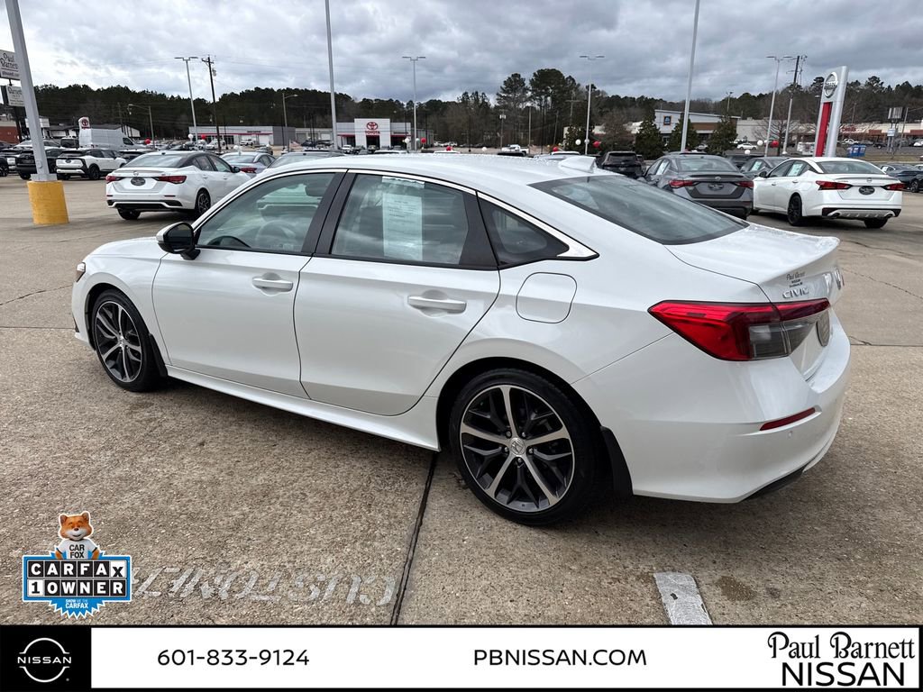 Used 2024 Honda Civic Touring image 6