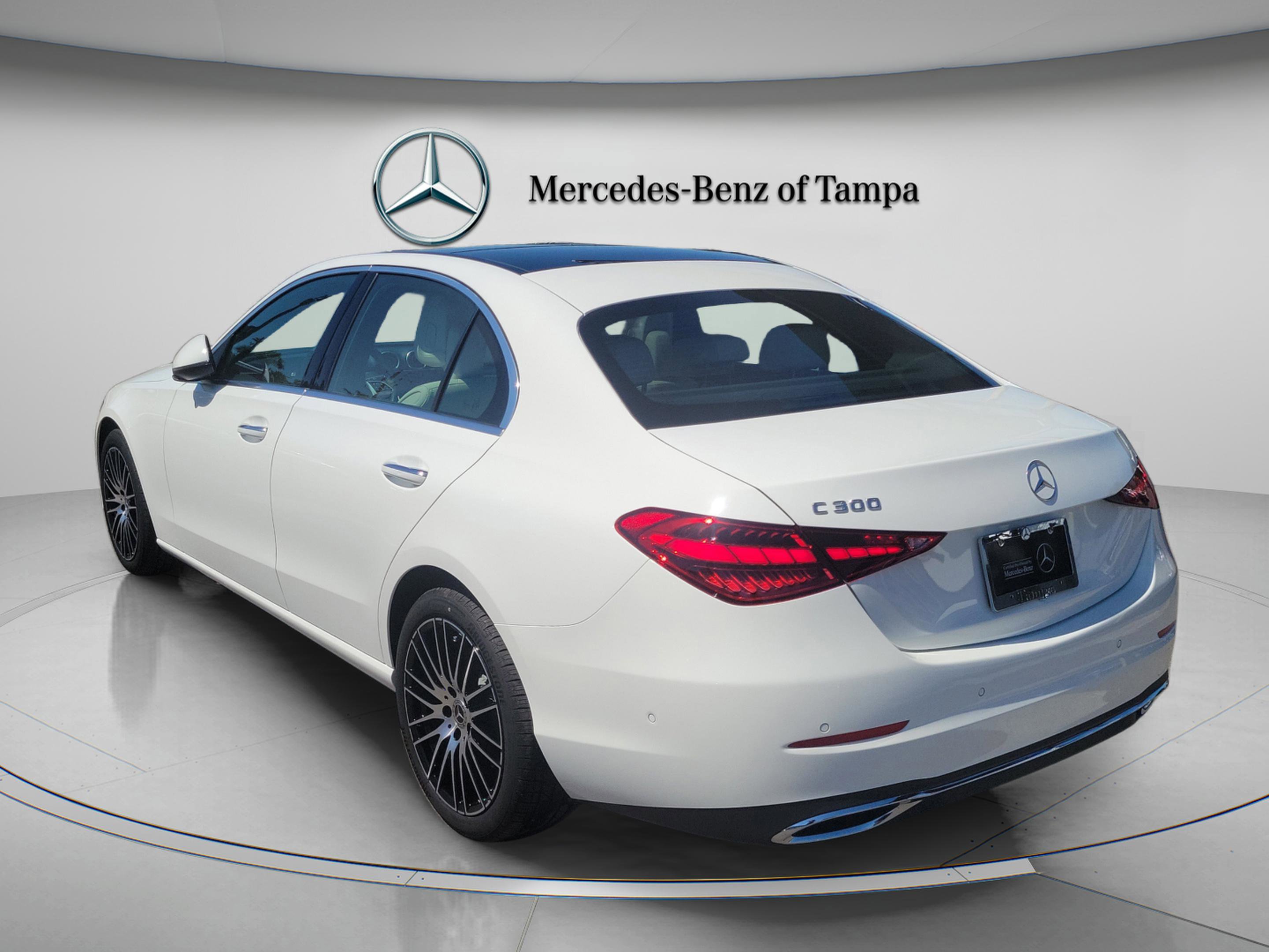Used 2026 Mercedes-Benz C 300 Sedan image 2