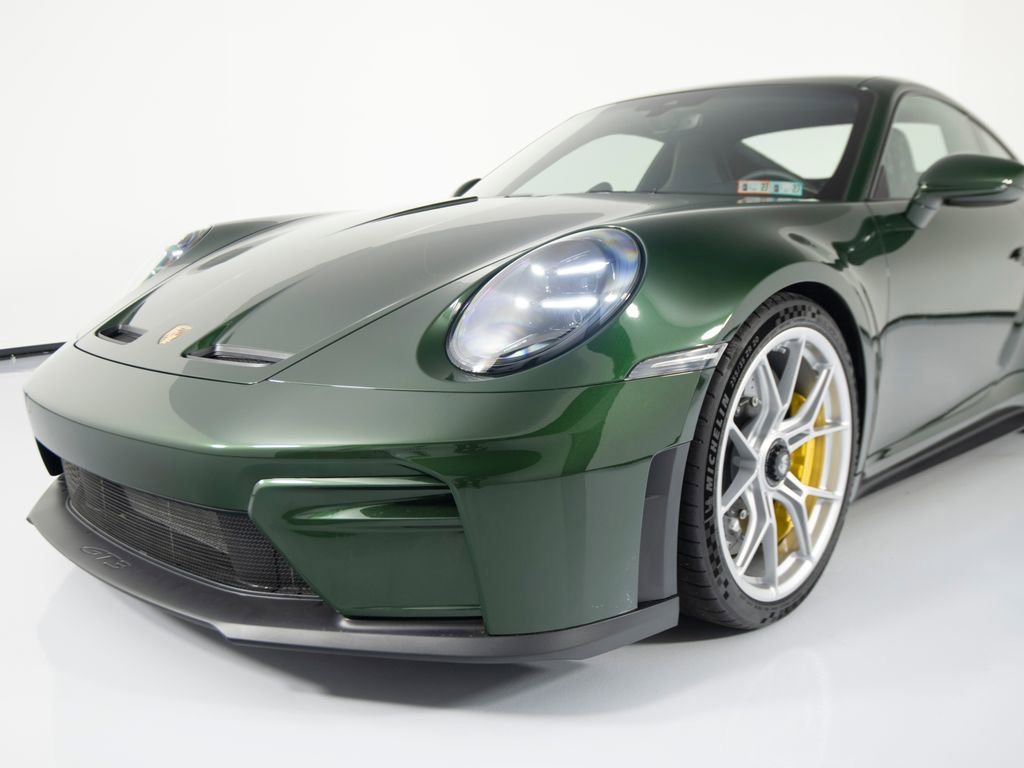 Certified 2025 Porsche 911 GT3 RWD image 45