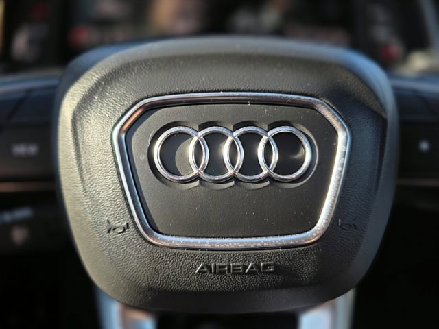 Used 2022 Audi Q7 3.0T Premium Plus image 24