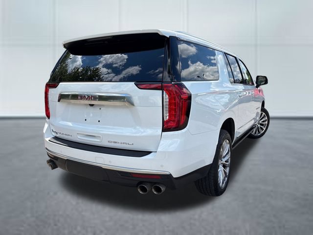 Used 2022 GMC Yukon XL Denali AWD/4WD image 4