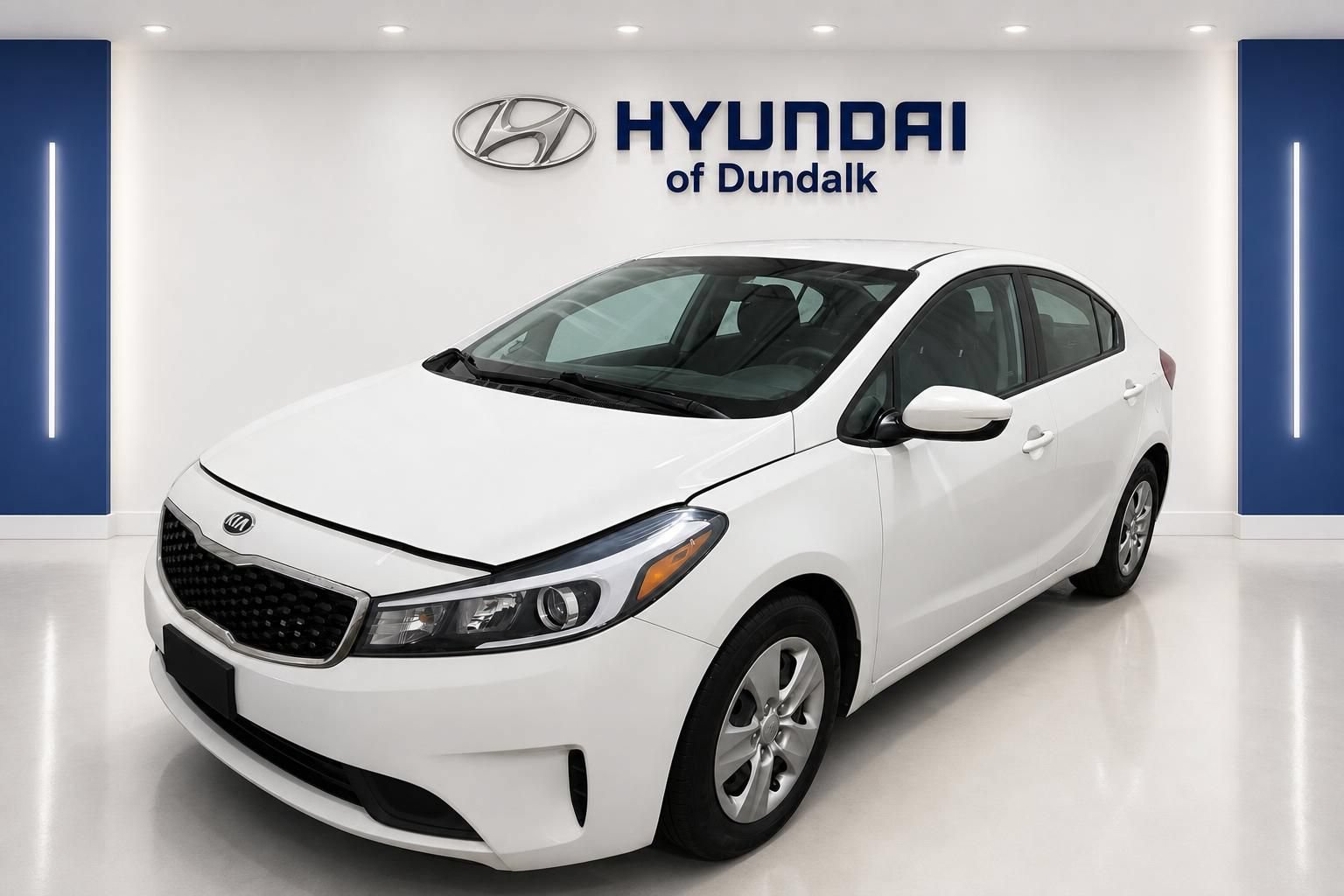 Used 2017 Kia Forte LX FWD image 1