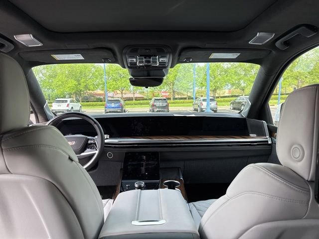 New 2026 Cadillac Escalade Sport AWD/4WD image 6