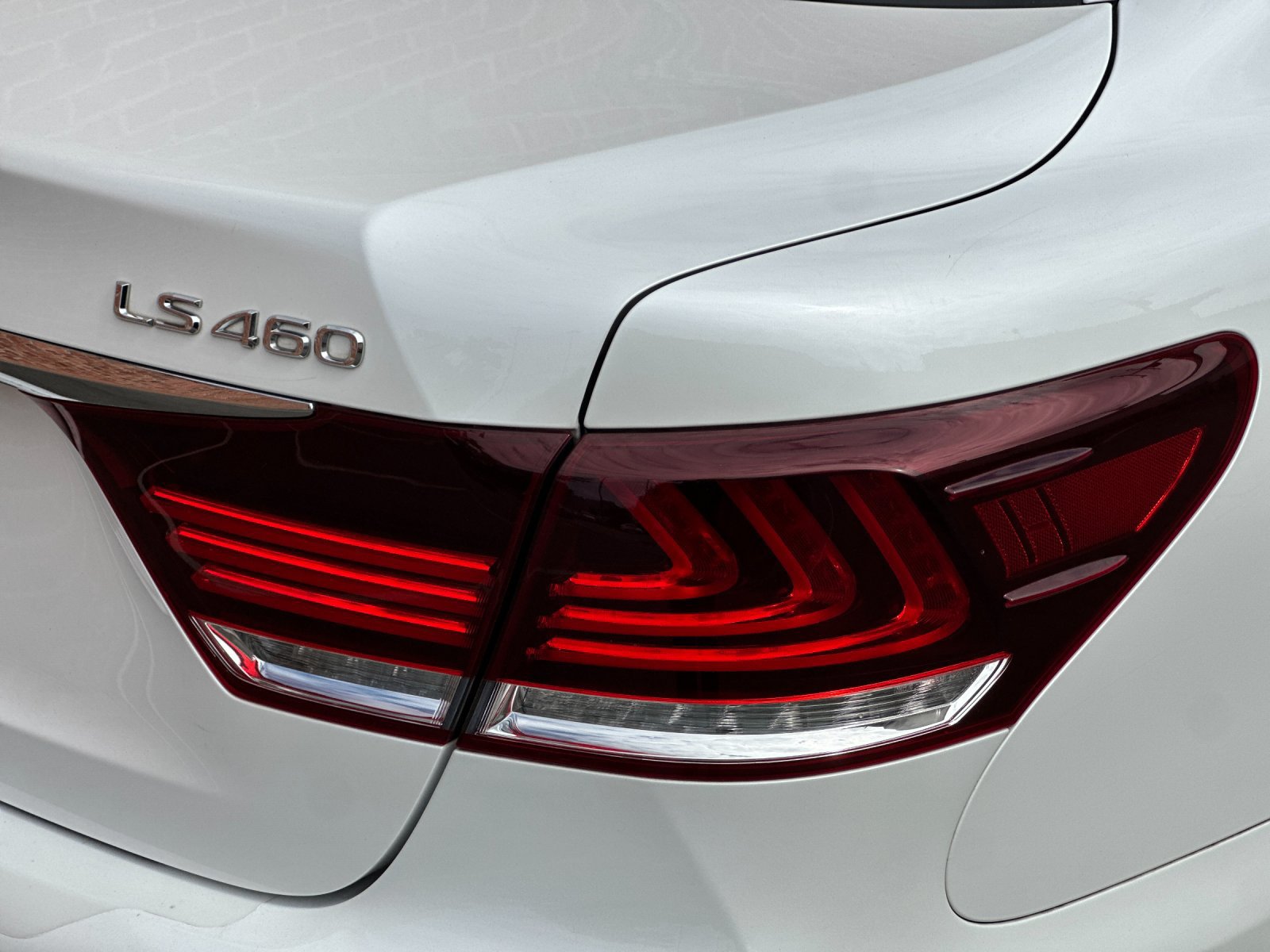 Used 2015 Lexus LS 460 w/ Comfort Package RWD image 35