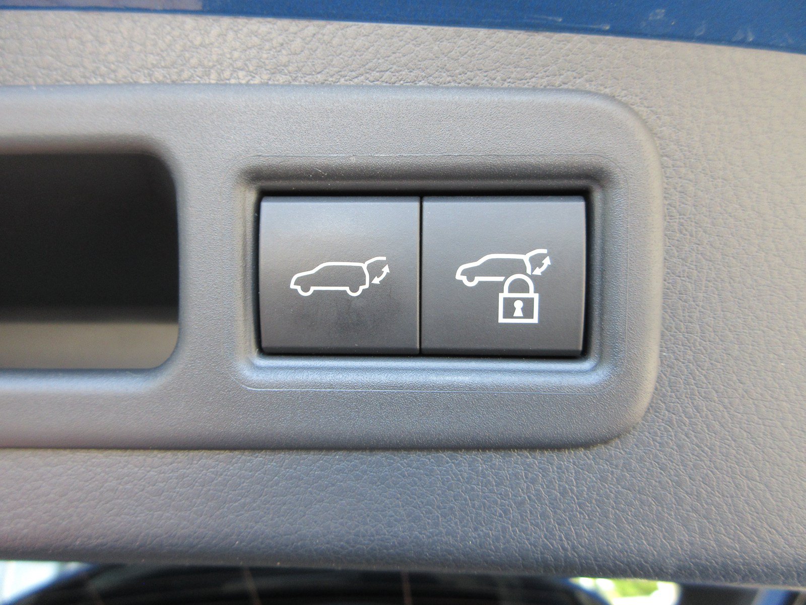 Used 2023 Lexus RX 350 F Sport w/ Cold Area Package AWD/4WD image 58